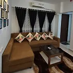 Sky View Apartment Near Nesco